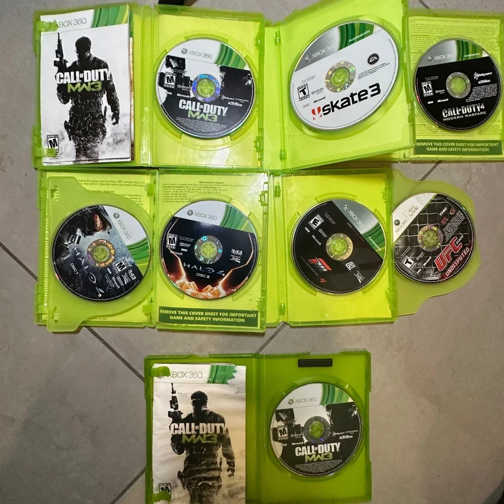 Xbox 360 S 1439 Console Bundle Games & Spartan Controller Call Of Duty Skate UFC
